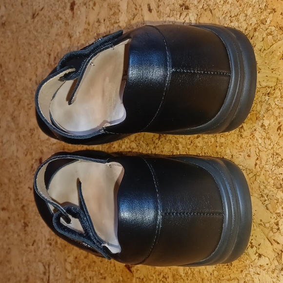 Finn Comfort Black Premium Leather Mary Janes Size 8.5 New Without Box